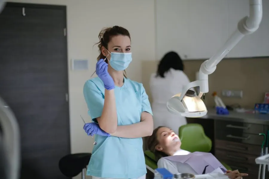 Làm thế nào để cải thiện hiệu quả công việc giữa kỹ thuật viên phục hình răng và nha sĩ 3